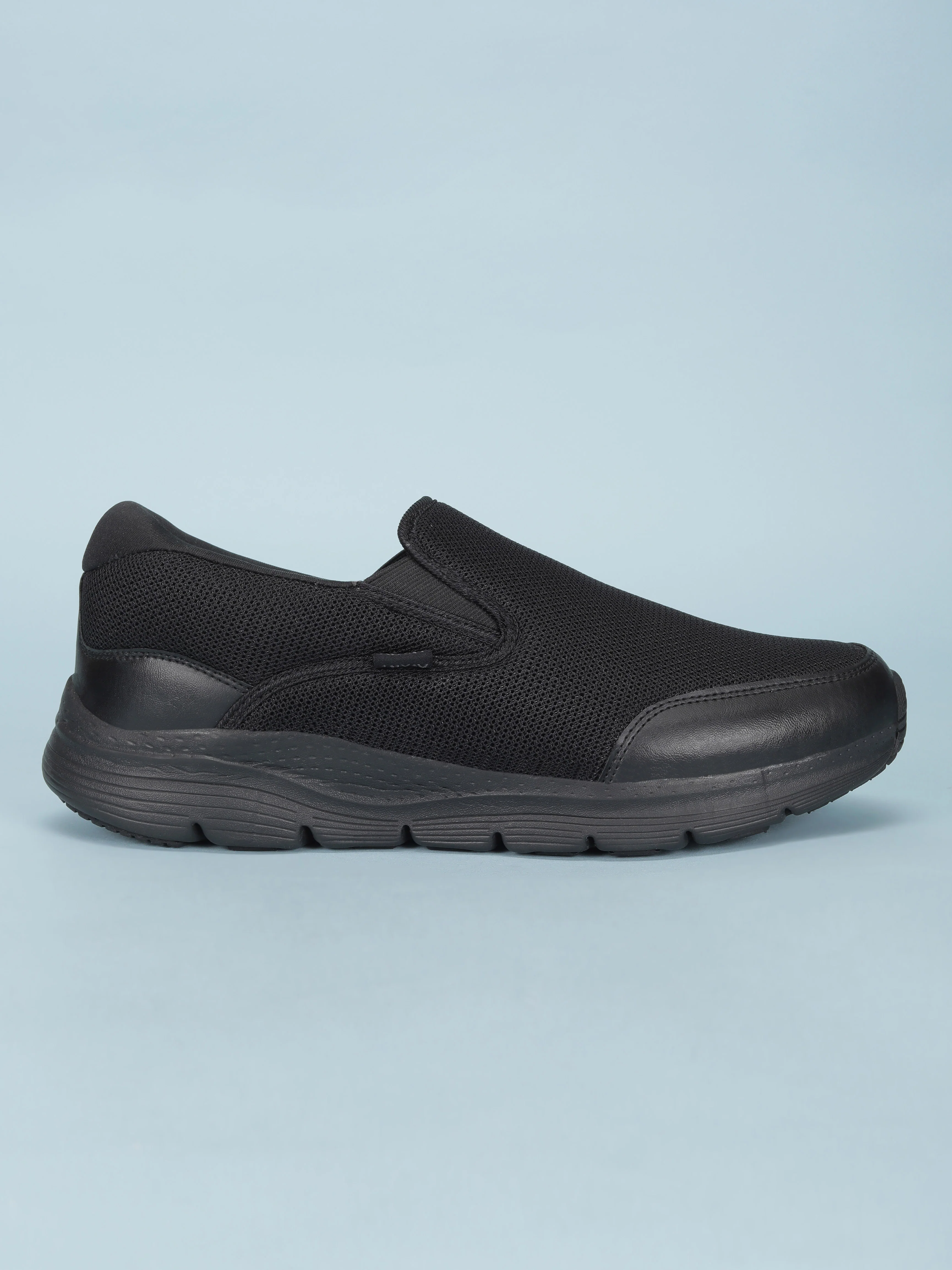 Avant Men's AirCruise Slip-On Walking Shoes - Black - Image 3