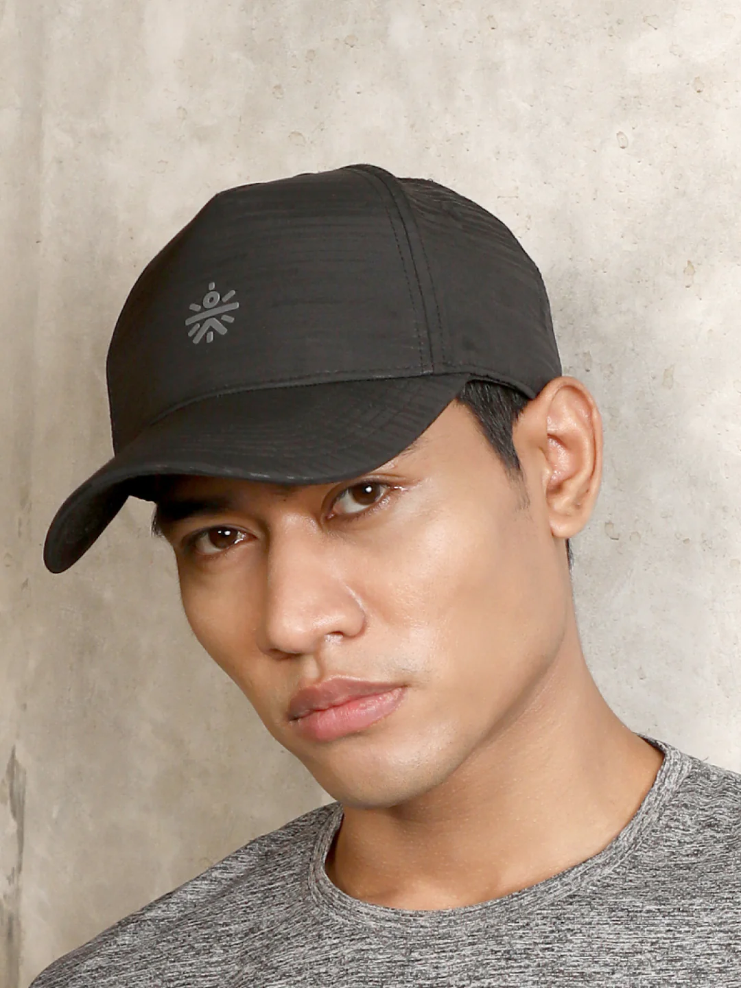 cult Embossing Cap Black