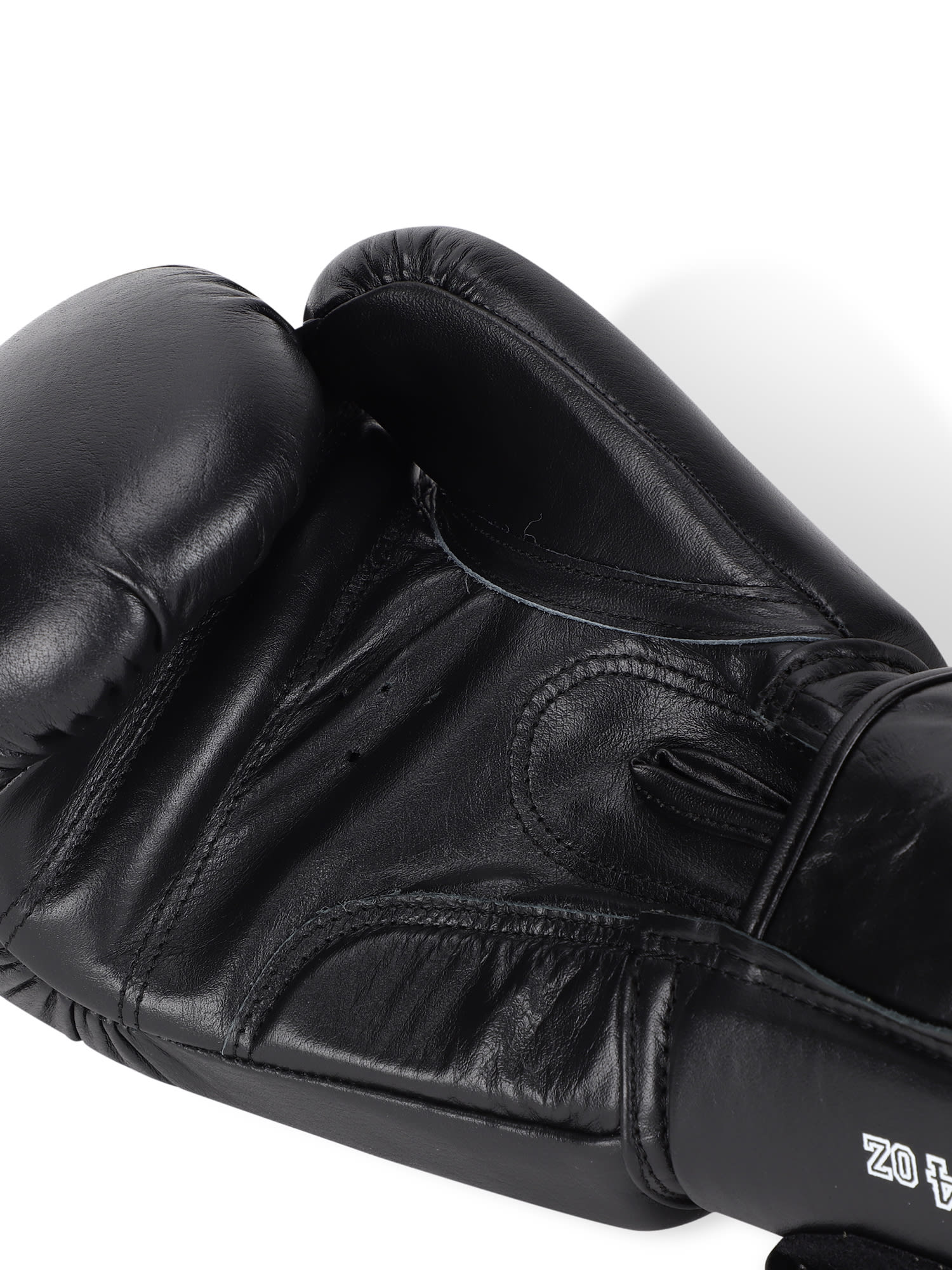 cult.fit Boxing Gloves - 14Oz - Image 6