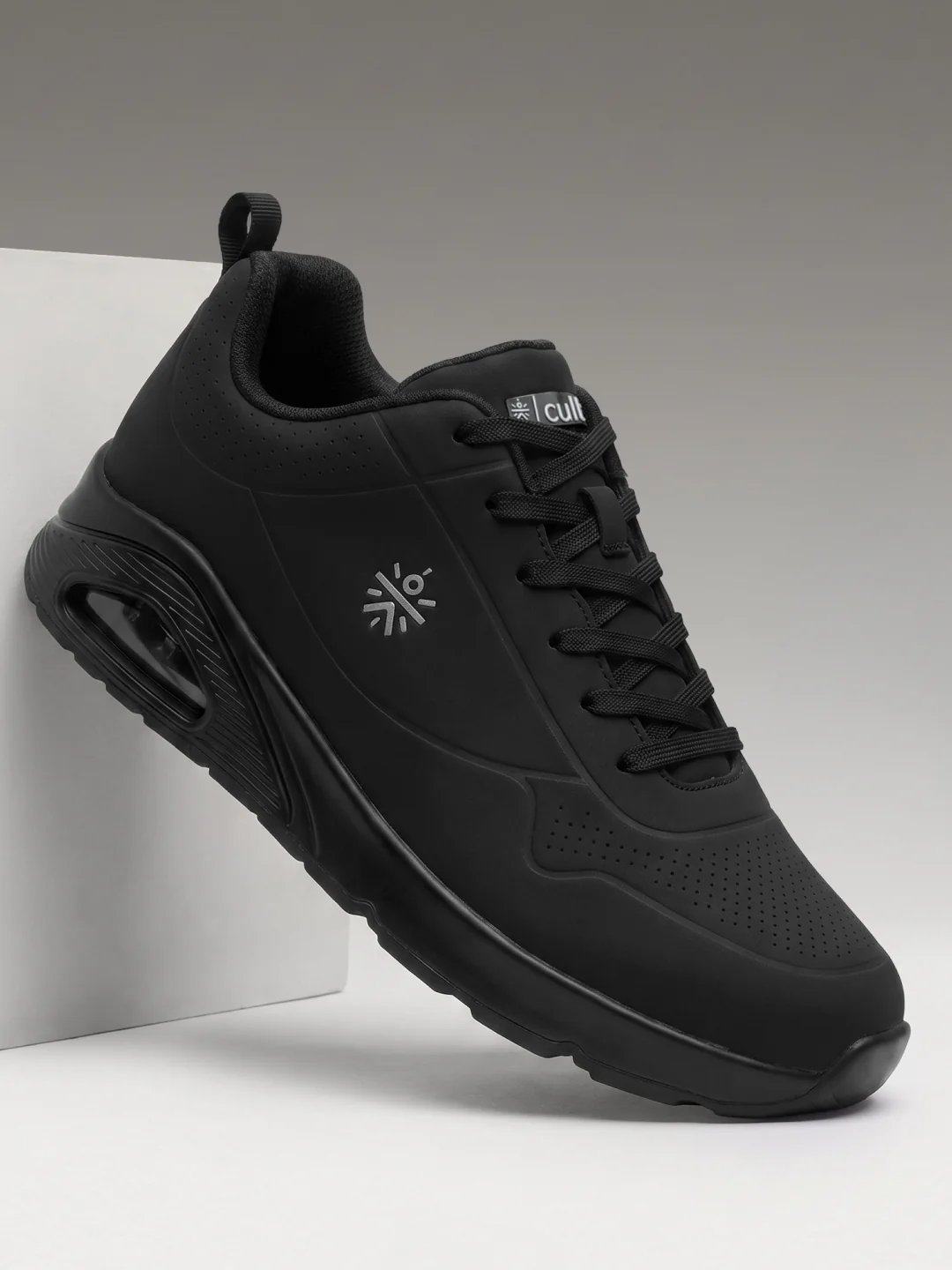 cult Men's AirFoam Sneakers - Black