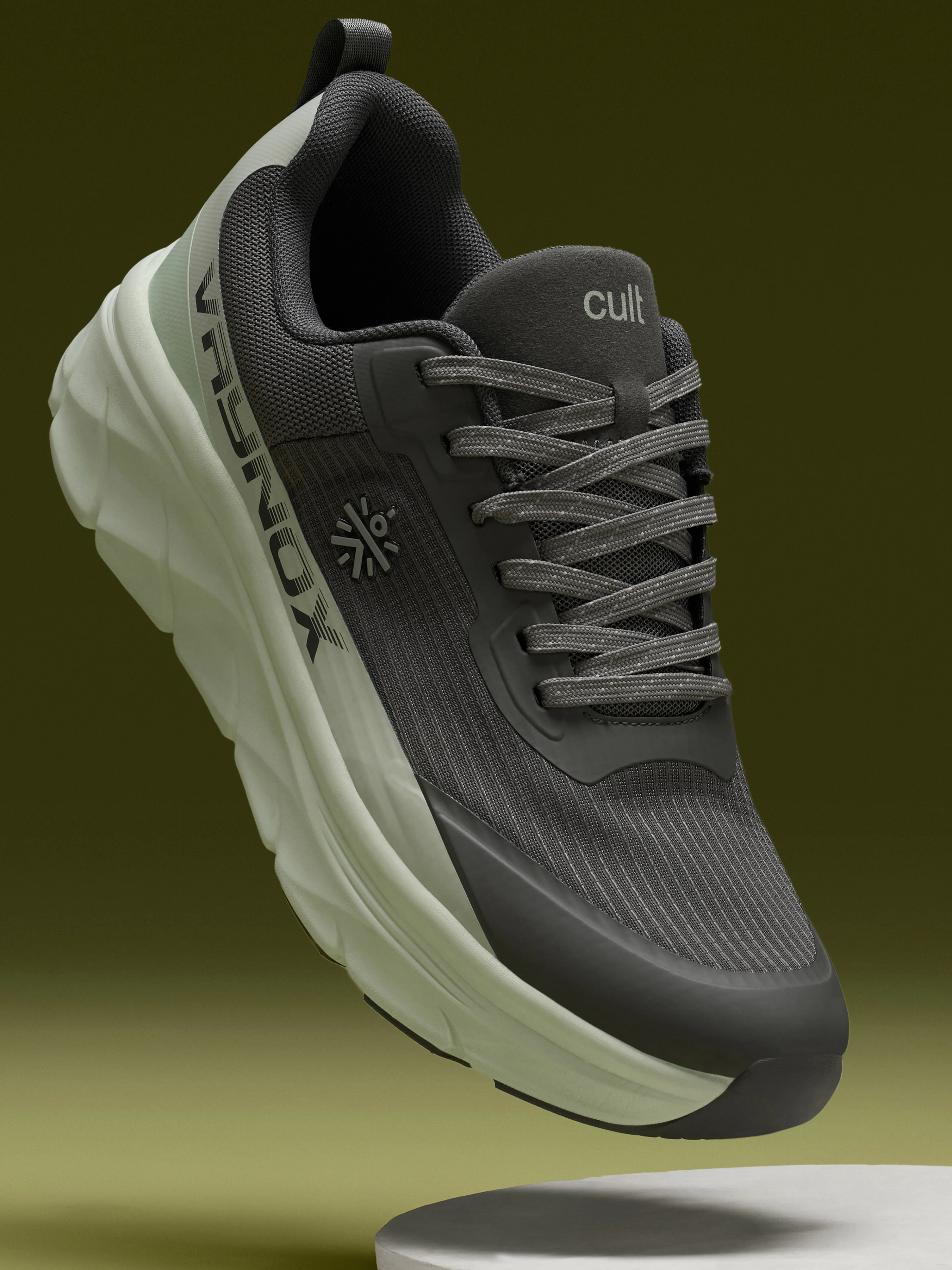 cult Men's Vaynox Walking Shoes - Grey