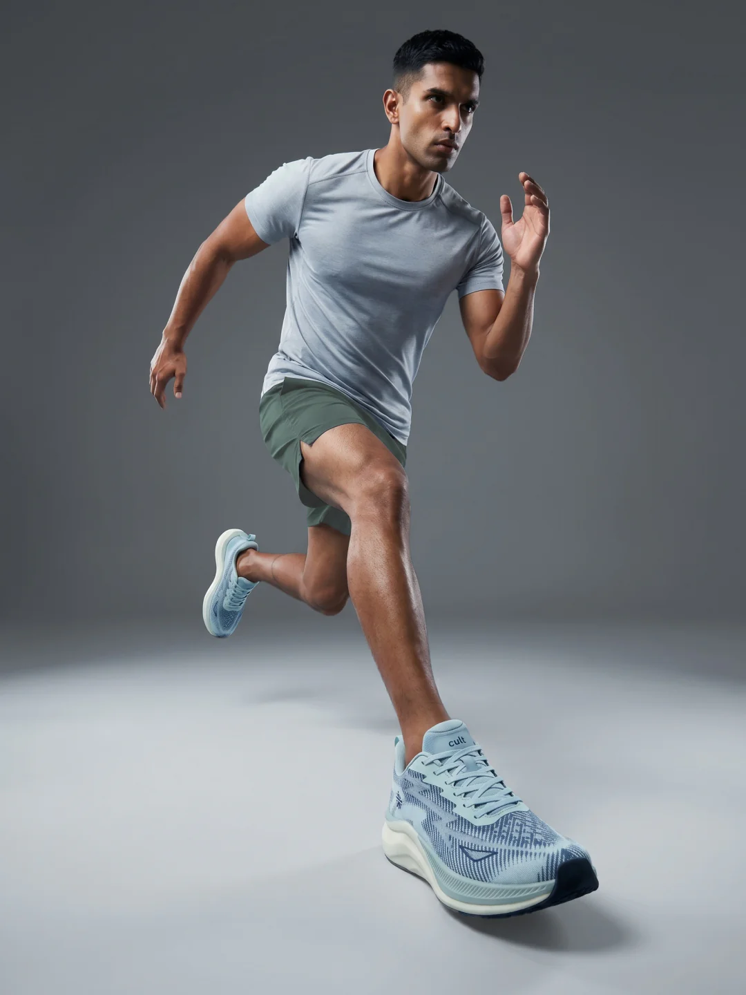 cult Men’s VoltStride Running Shoes - Grey - Image 2