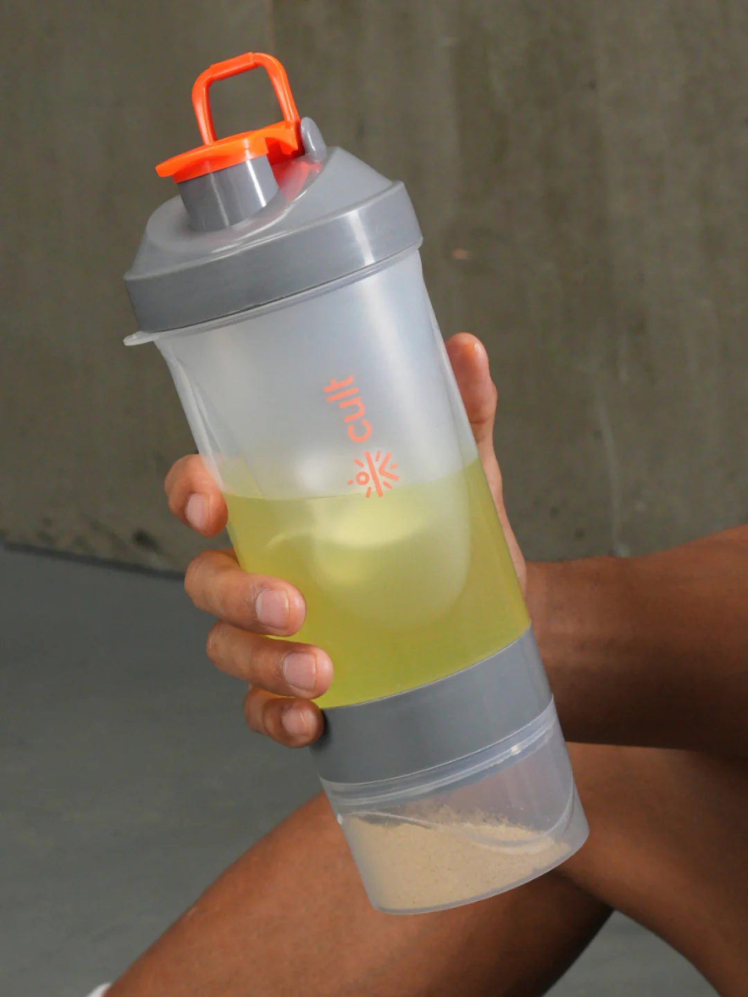cult Spider Shaker 3 Compartment Orange Grey