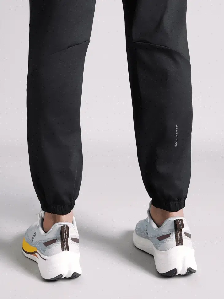 Men's Black Halo Night Run Joggers - Image 9