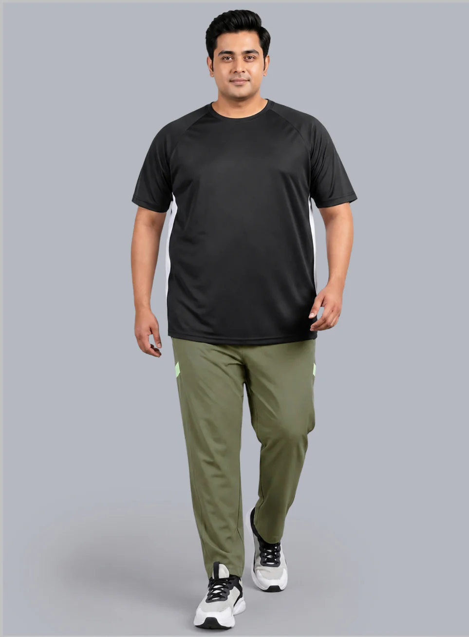 Men's Black Panelled Performance Plus Size T-shirt - Image 3