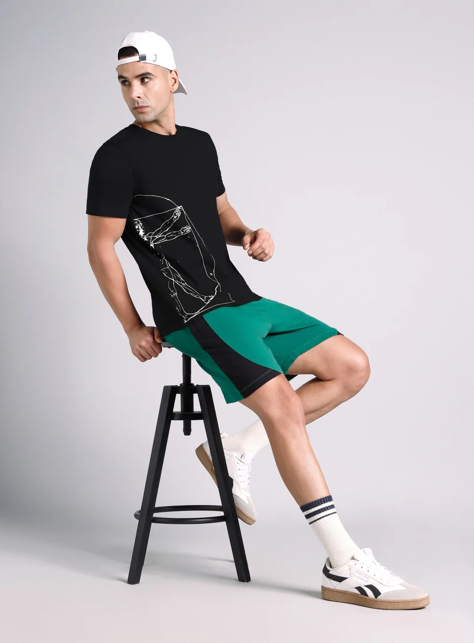 Men's Black Signature V-Man T-shirt - Image 3