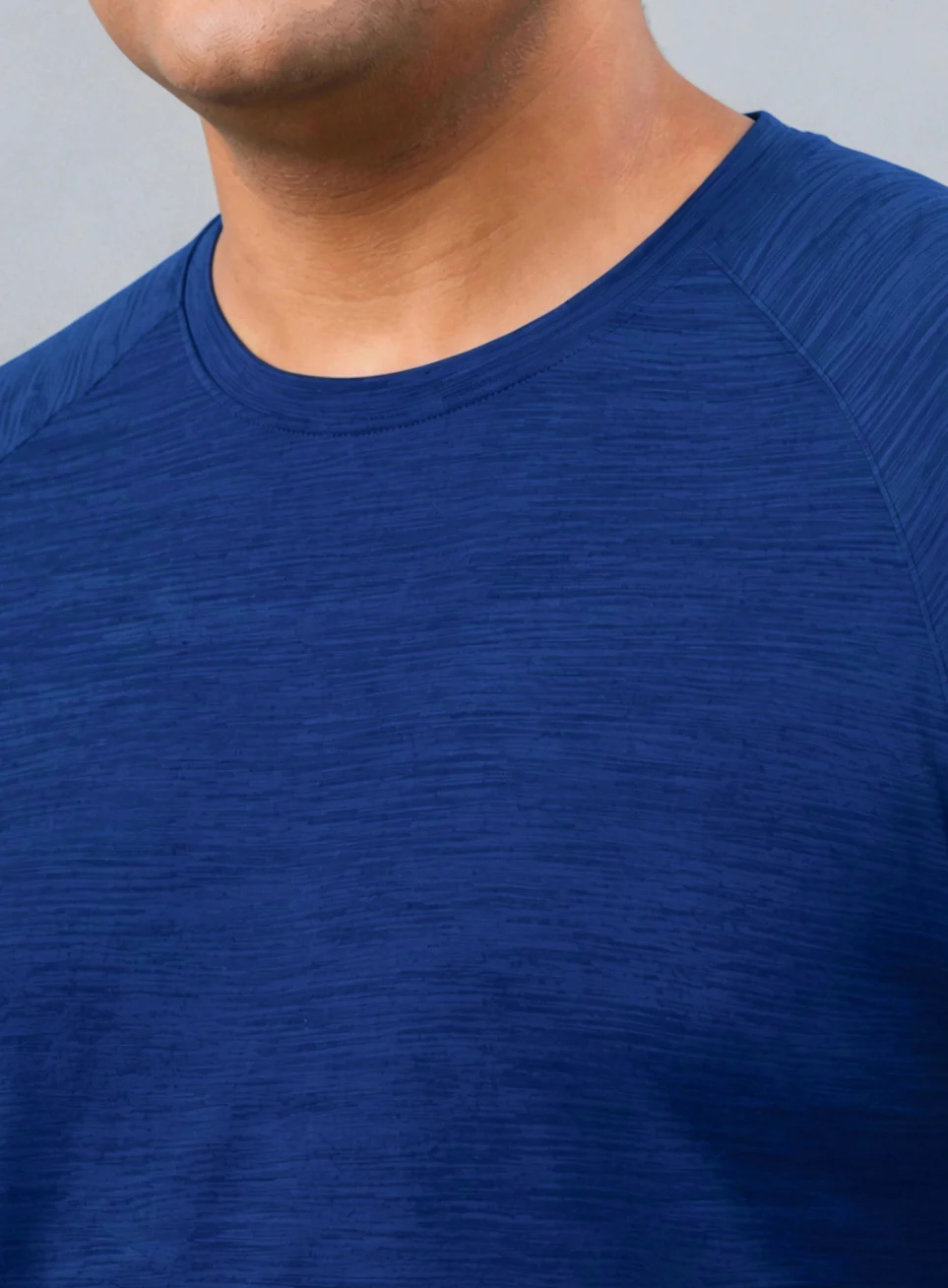 Men's Blue Textured Performance Plus Size T-shirt - Image 7