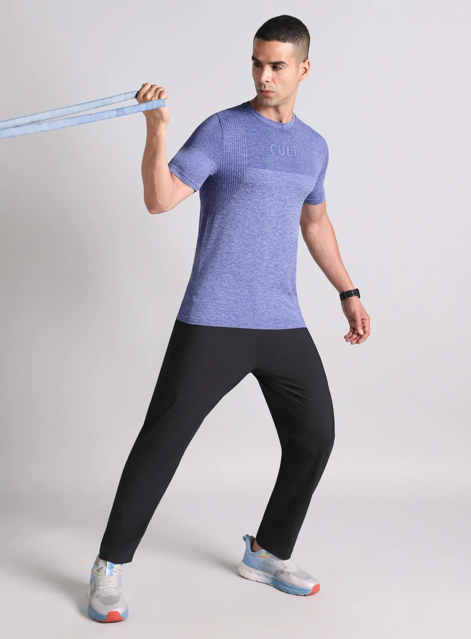Men's Blue Training Essential Slim Fit Seamless T-shirt - Image 3