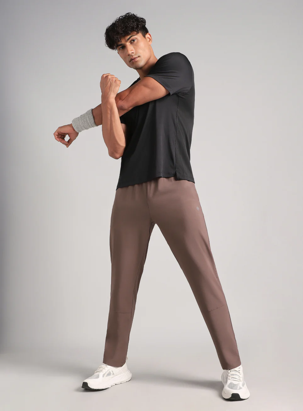Men's Brown Swift Run Trackpants - Image 2