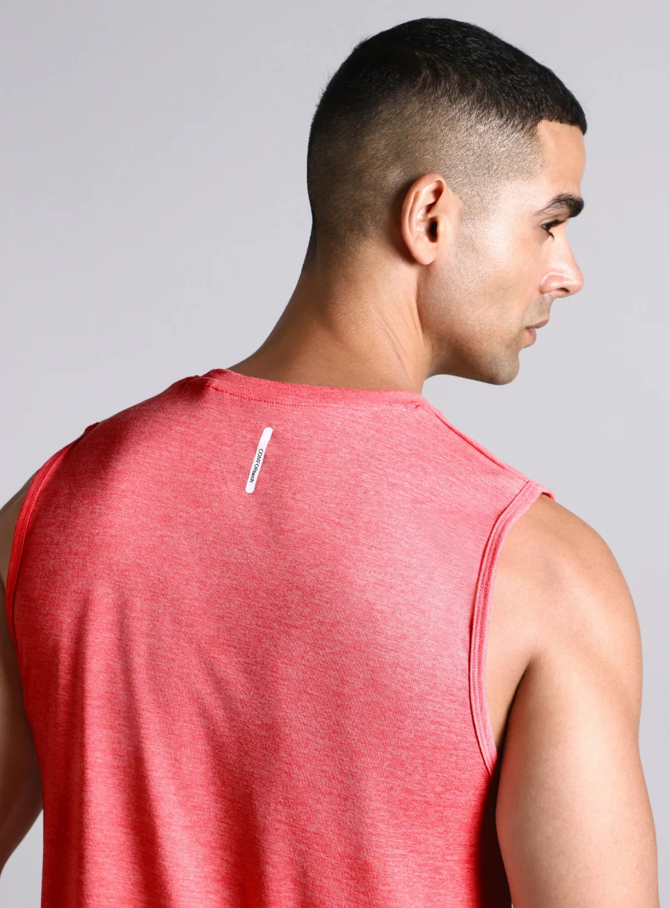 Men's Coral Training Essential COMFORtech Tank - Image 8