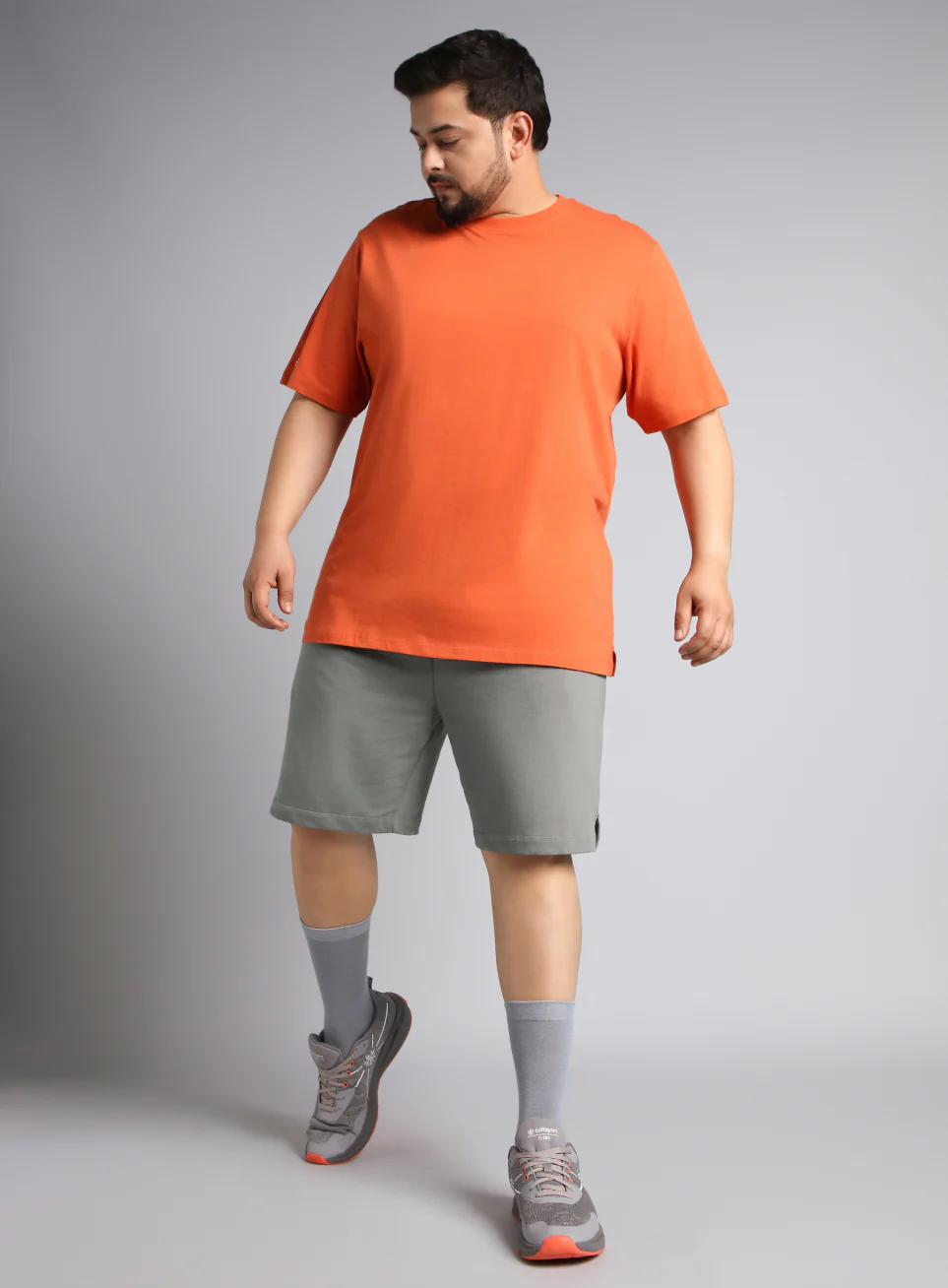 Men's Grey Plus Size Training Essential Shorts - Image 2