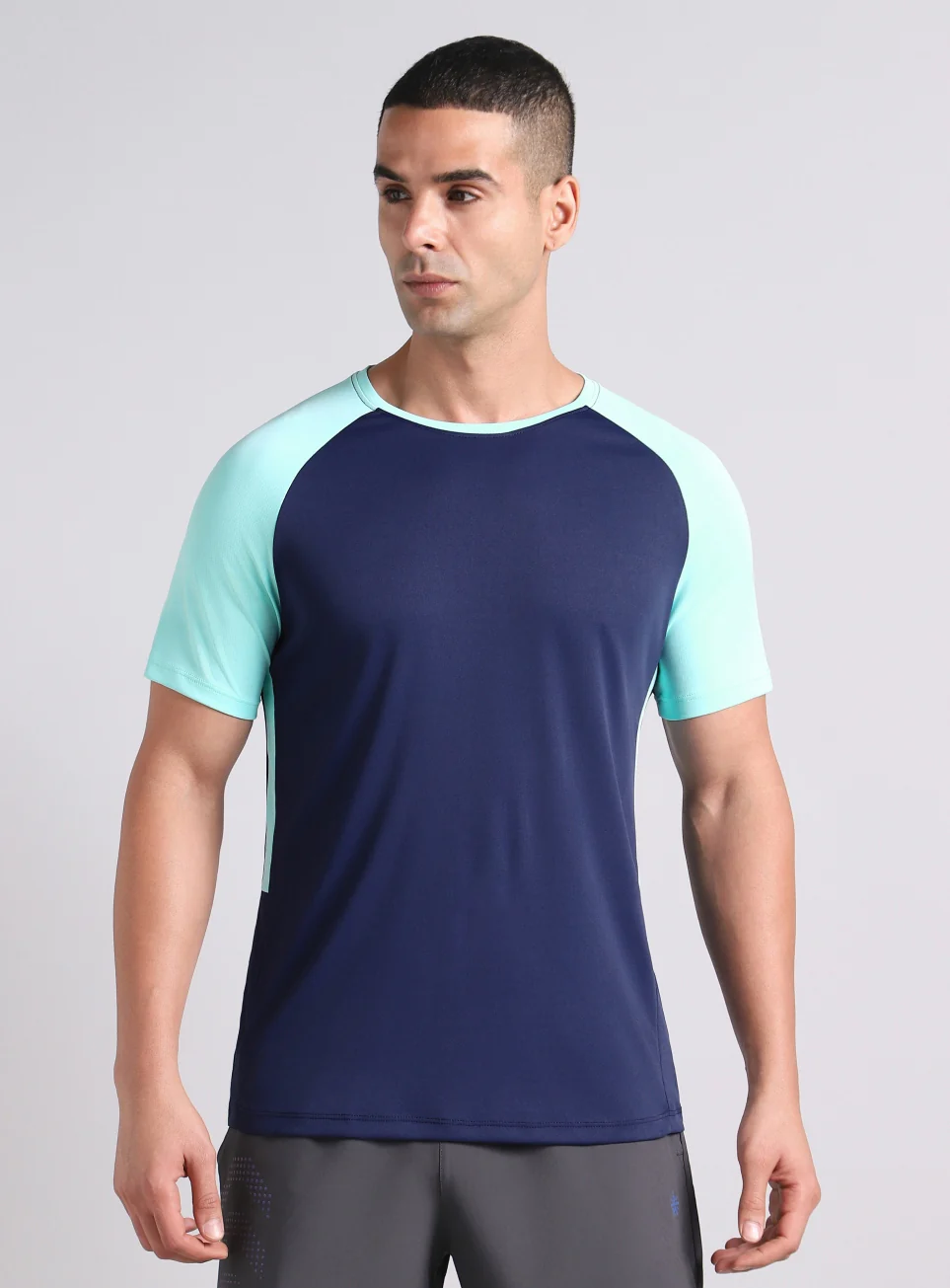Men's Navy Power Up Training T-shirt - Image 4