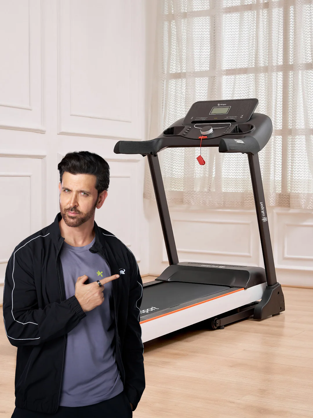 Smartrun Carson 5.5 HP Peak Treadmill | 15-level Auto-Incline | Max Weight-130kg | Max Speed-16kmph (with 6 Months Extended Warranty) - Image 2