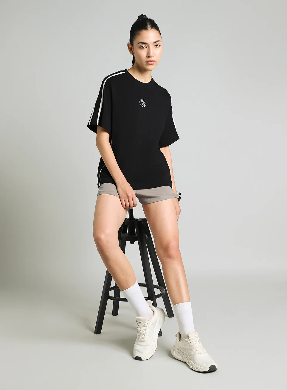 Women's Black Cult Logomania Print Relaxed Fit T-shirt - Image 3