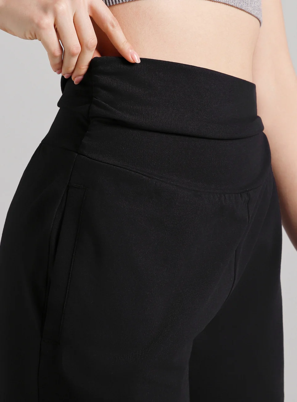 Women's Black Flow Form Yoga Wde Leg Pants - Image 8