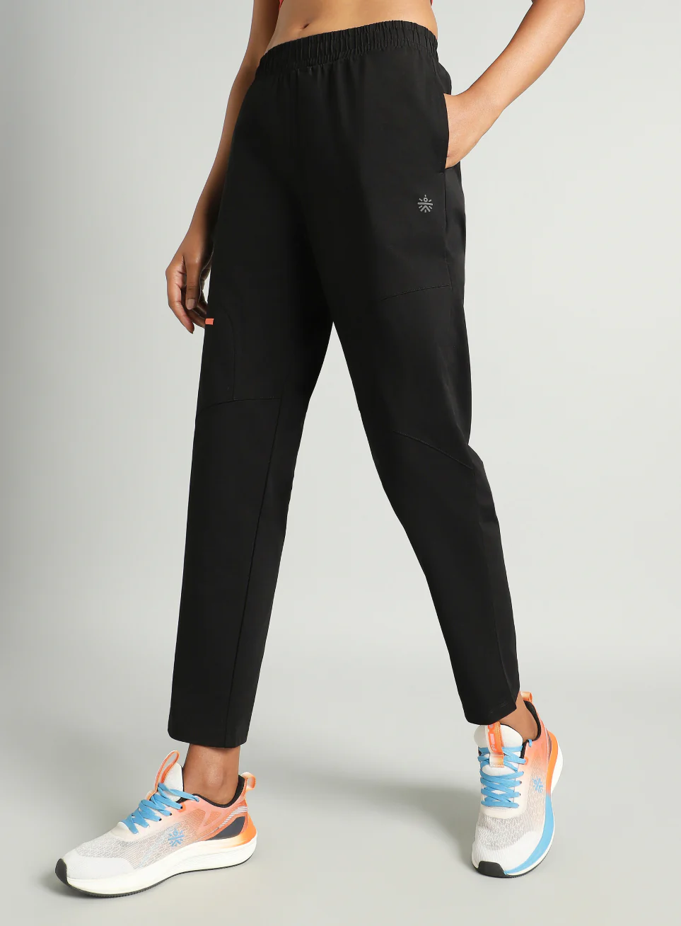 Women's Black Trail Run Day Trackpants