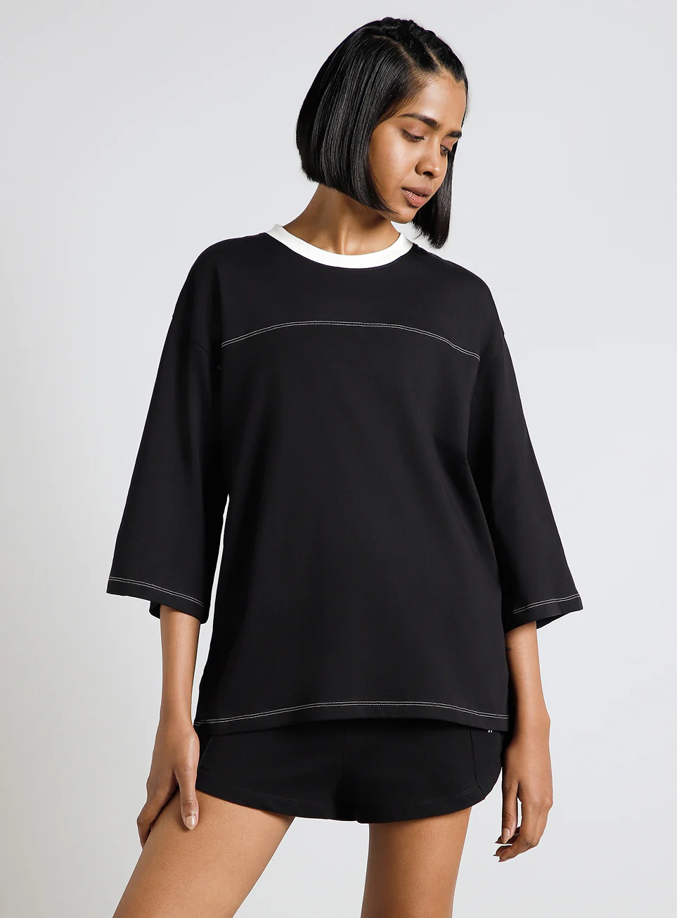 Women's Black Transition Graphic Oversized T-shirt - Image 4