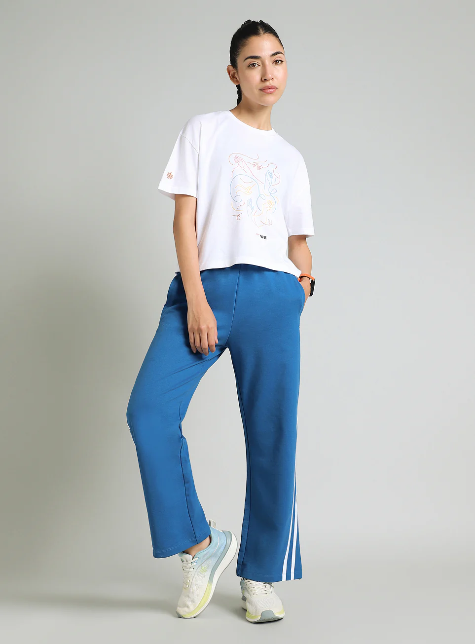 Women's Blue Contrast Edge Straight Fit Trackpants - Image 2