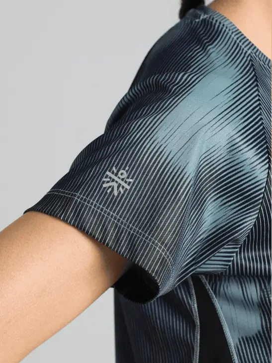 Women's Blue Urban Camo Run T-shirt - Image 7