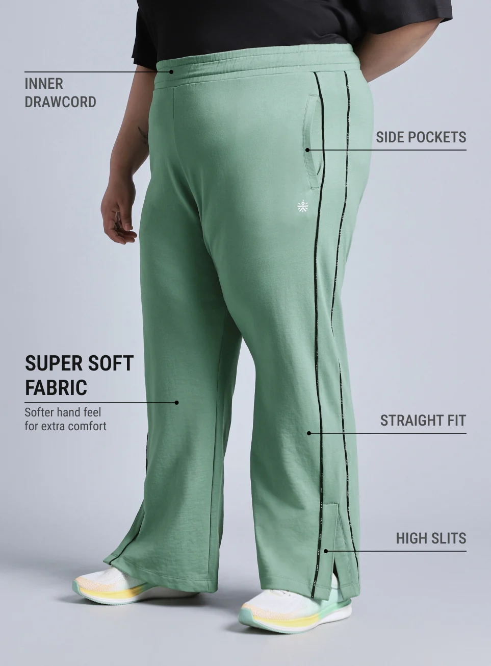 Women's Green Panelled Straight Fit Plus Size Trackpants - Image 5
