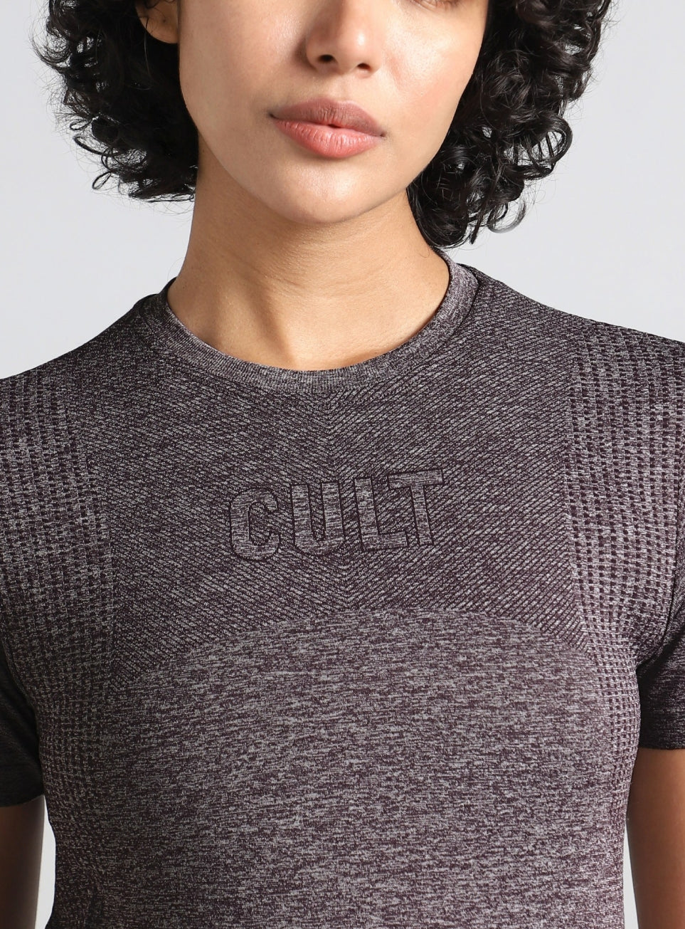 Women's Grey Contour Training Slim Fit Seamless T-shirt - Image 7