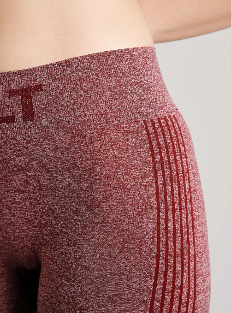 Women's Maroon Power Lift Seamless Tights - Image 8