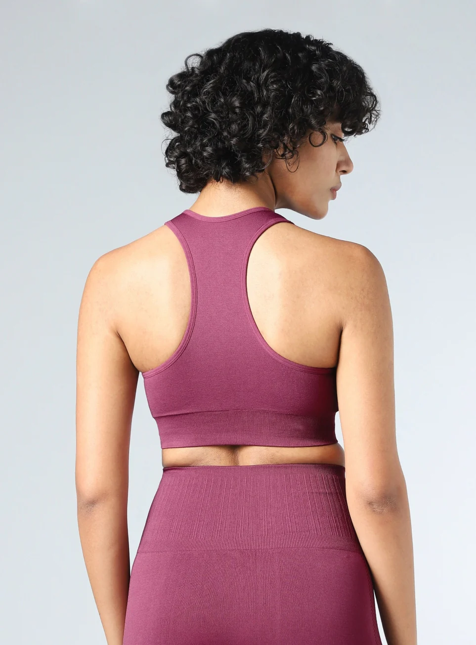 Women's Maroon Motion Flow Medium Support Seamless Bra - Image 6