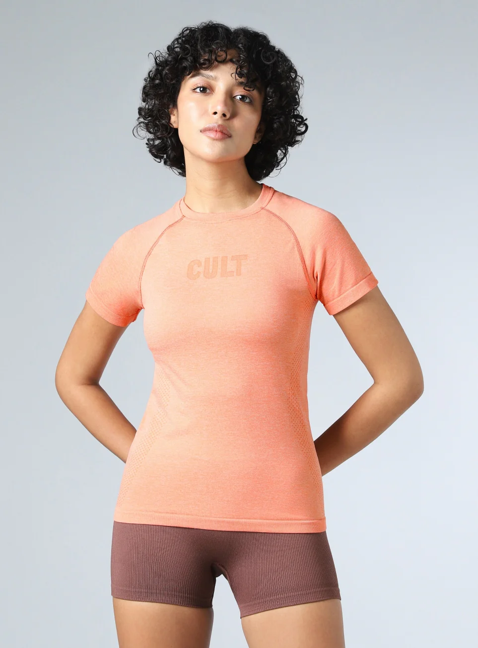 Women's Peach Contour Seamless T-shirt - Image 4