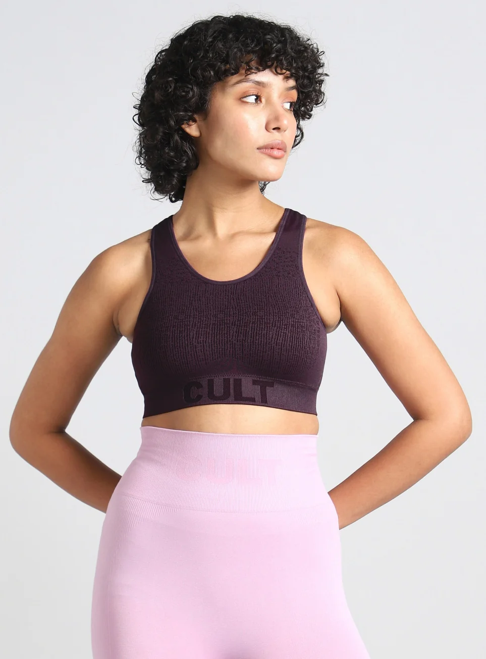 Women's Purple Medium Support Seamless Reversible Bra - Image 4