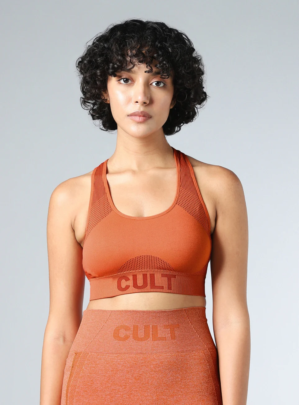 Women's Rust Momentum Medium Support Seamless Bra - Image 4